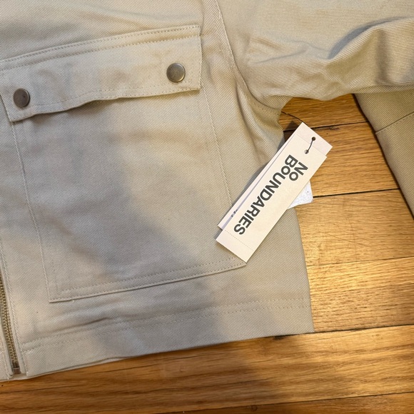 No Boundaries Tan Jacket with Chocolate Collar - Picture 4 of 4